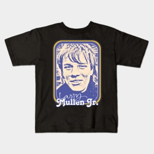 Larry Mullen Jr / Retro 80s Fan Design Kids T-Shirt